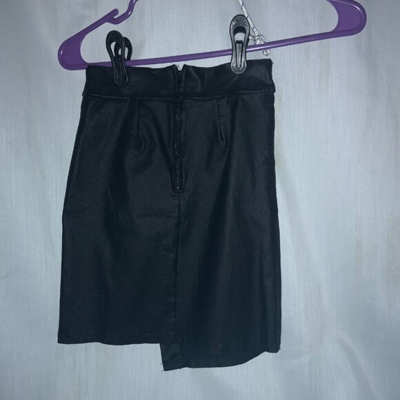 Windsor Black Pleather Mini Skirt Women's Size XS - Picture 1 of 4